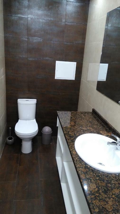 Vista Atlantico Com Carro E Bicicleta Gratis Villa Gaula Eksteriør billede